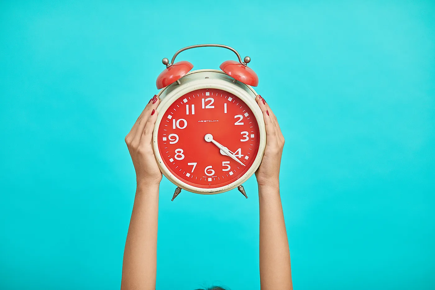 How to Deal With the Time Zone Difference in Software Development Offshoring