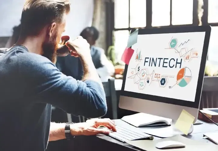How to Find and Hire Fintech Developers?