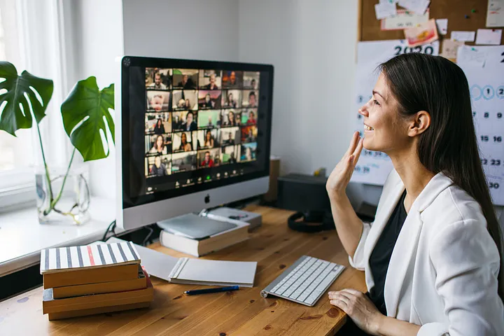 Top 14 Tools to Manage Remote Employees