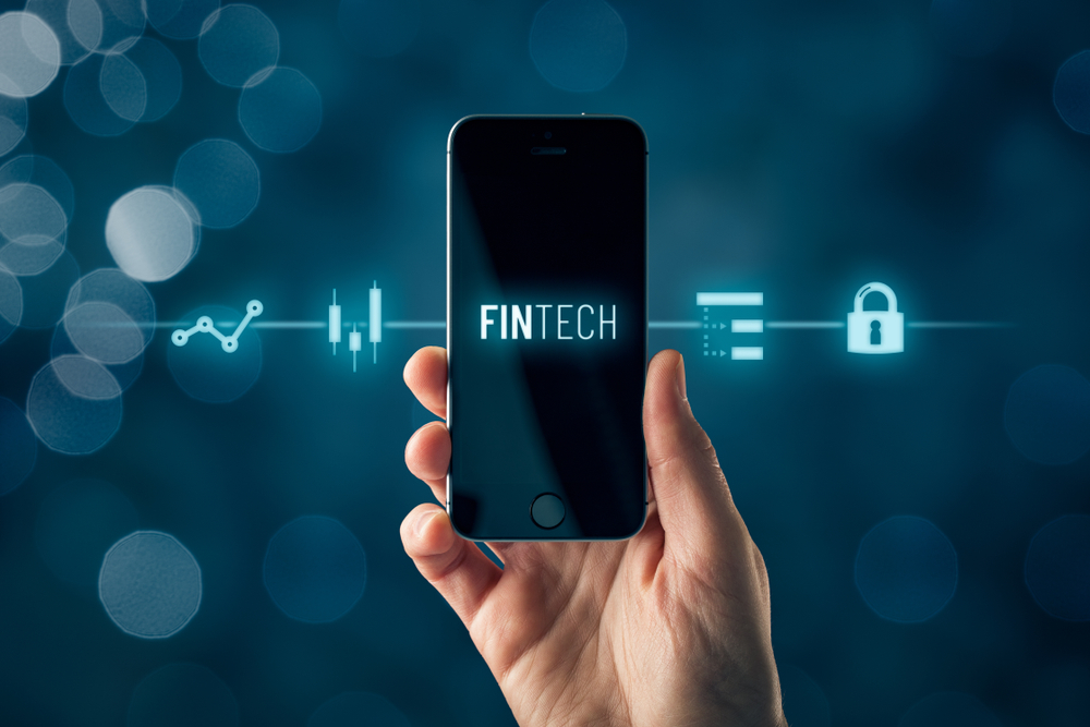 Build a Successful Digital Banking Strategy with the Following 5 Tech Trends