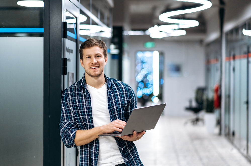 How to Hire Flutter App Developers in 2025